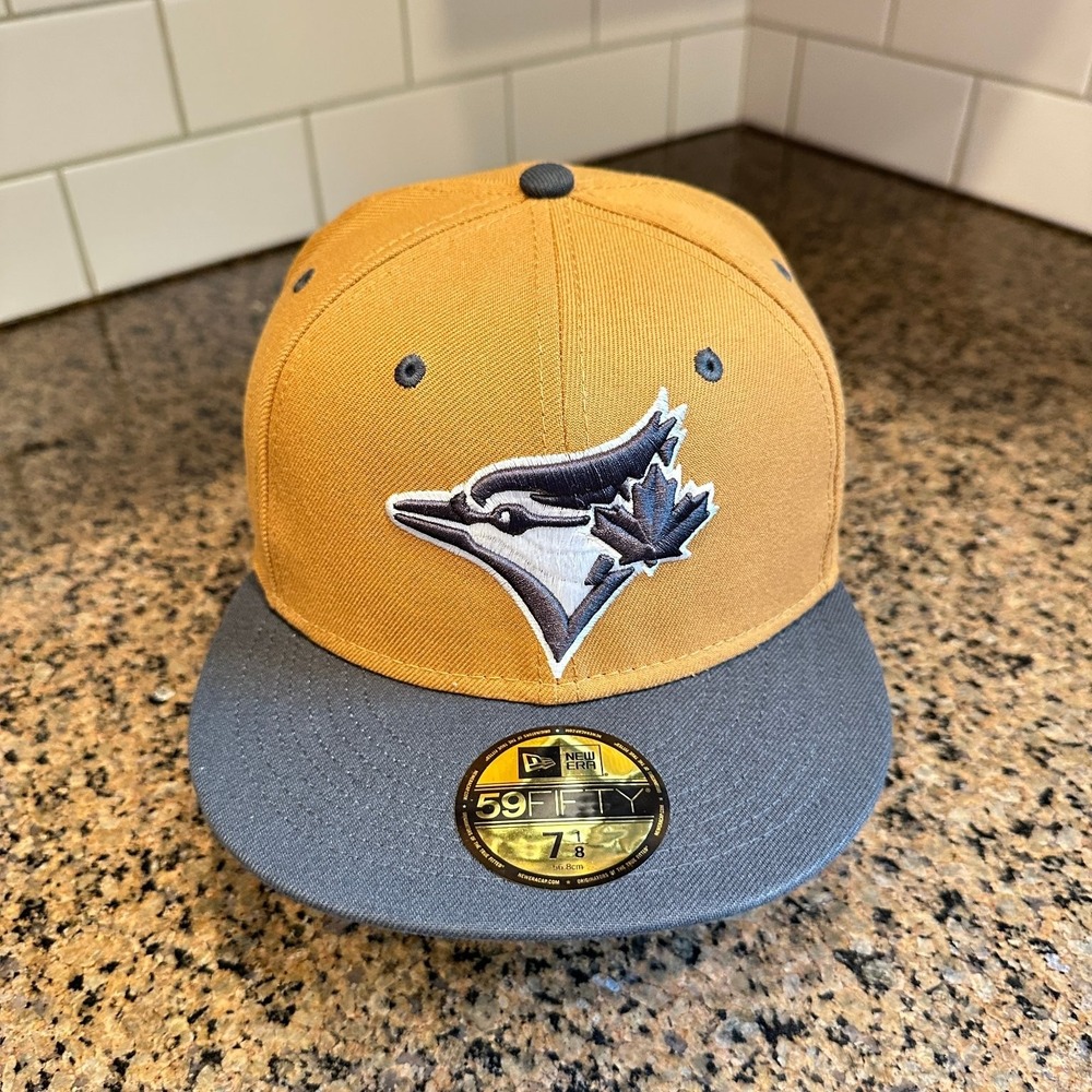 Toronto Blue Jays New Era 59FIFTY Fitted Hat 7 1/8 Gold Grey MLB New